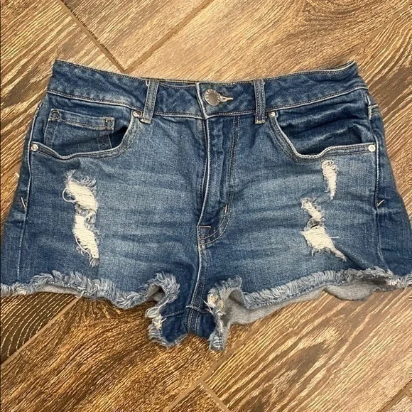 Forever 21 Shorts Size 28 - Picture 1 of 4